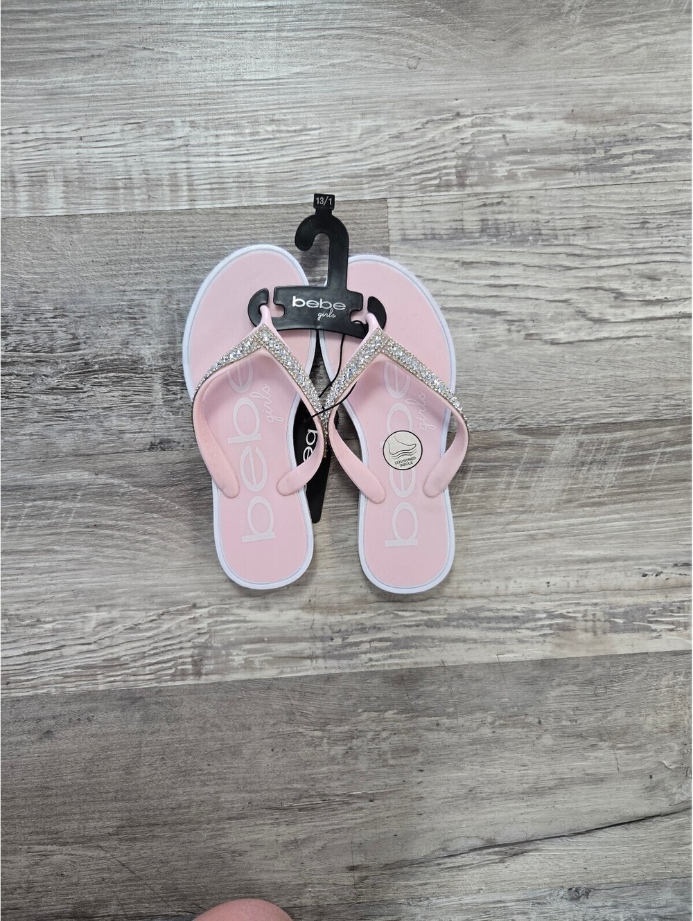 bebe Girls Pink Rhinestone Embellished Flip Flop Sandals Size M 13/1